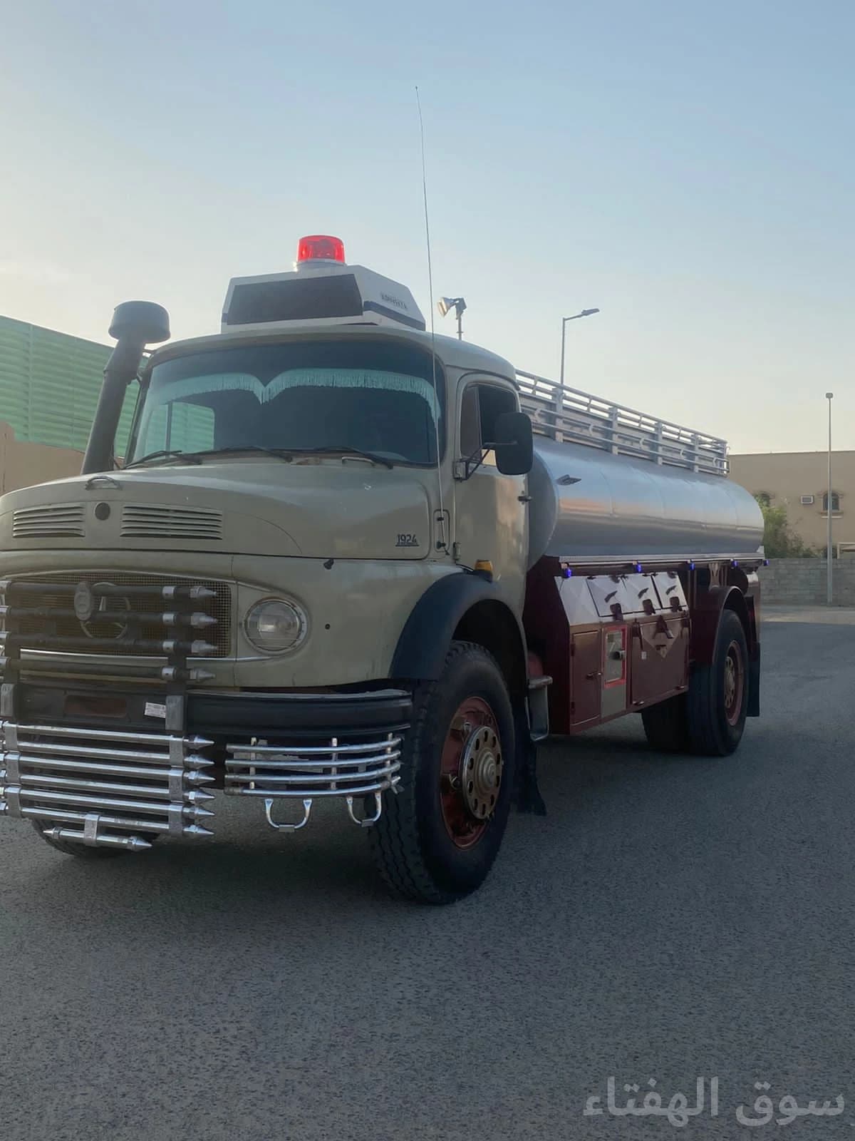 للبيع وايت عايدي بوز 3