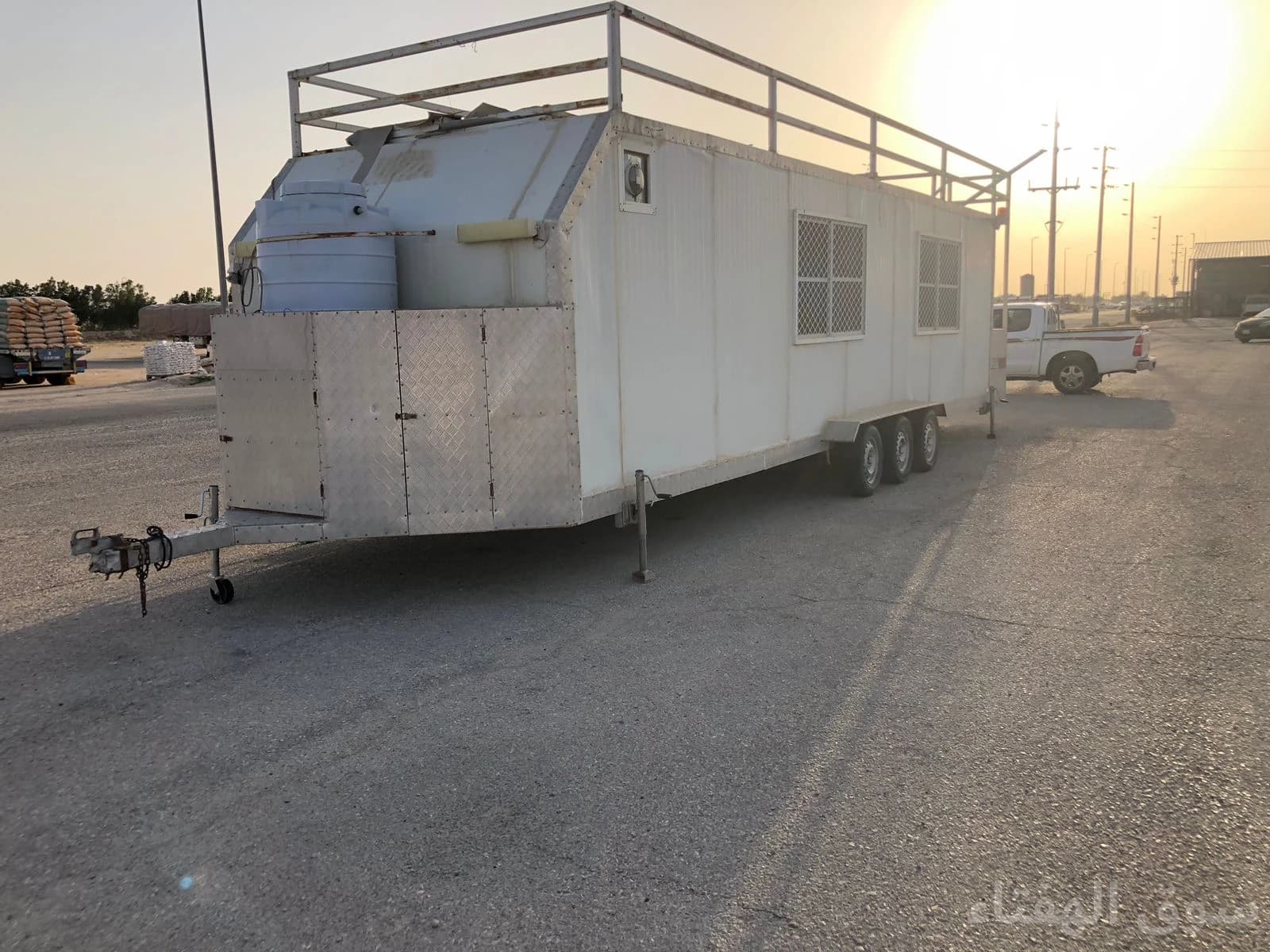 للبيع كرفان غرفه 5