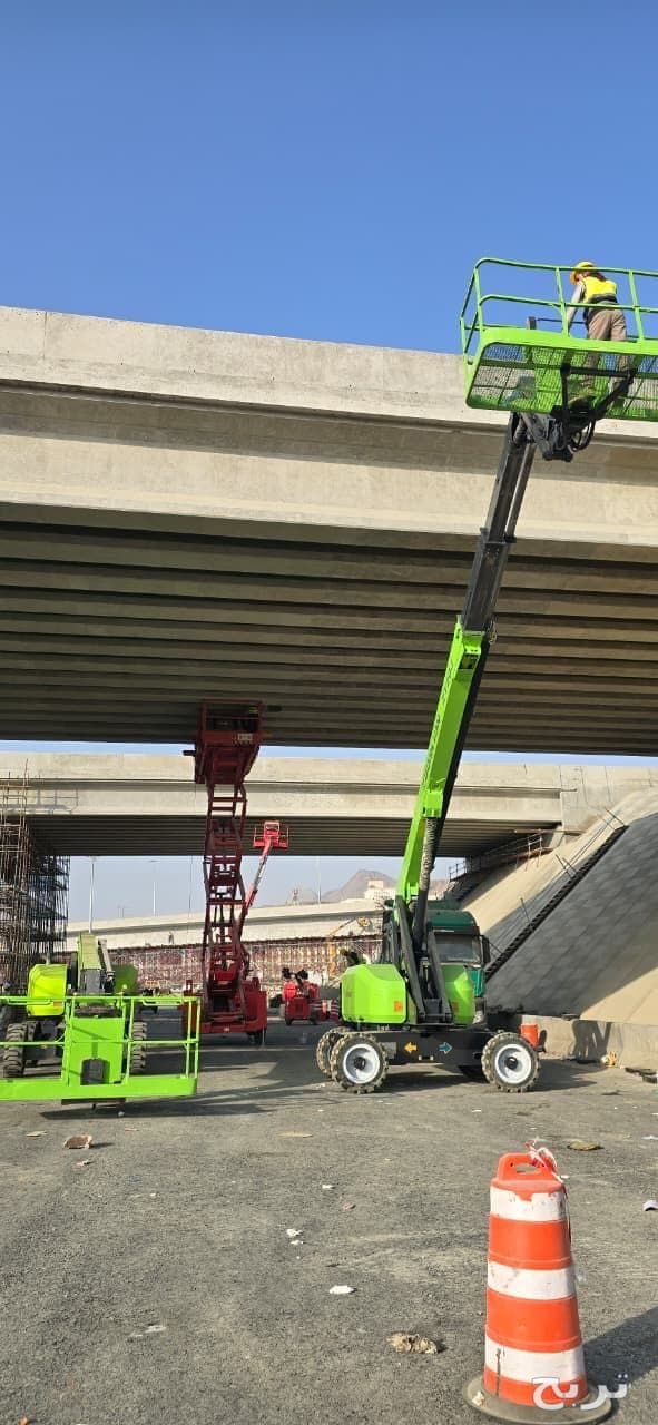 تأجير مان لفت الرياض سيزر لفت للايجار الرياض سقالات كهرباء رافعات مقصيه 0578601789 4