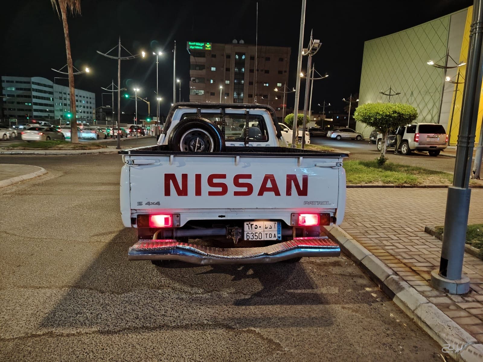للبيع جيب شاص 3