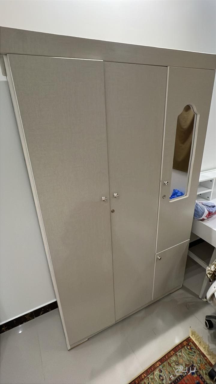 تخلص من الاثاث القديم بالرياض طش رمي كركيب اثاث تالف شرق الرياض 0َ561346756 3